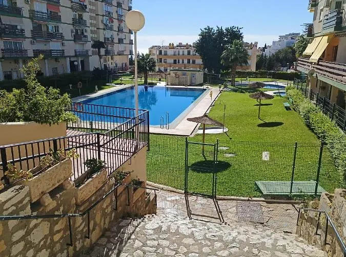 Parque De La Paloma A Metros Del Mar