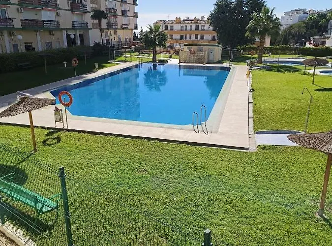 Parque De La Paloma A Metros Del Mar